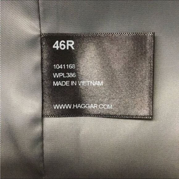 Haggar Active Series Mens 2 Button Tailor Fit Solid Blazer, Navy, size 46R - Picture 8 of 9